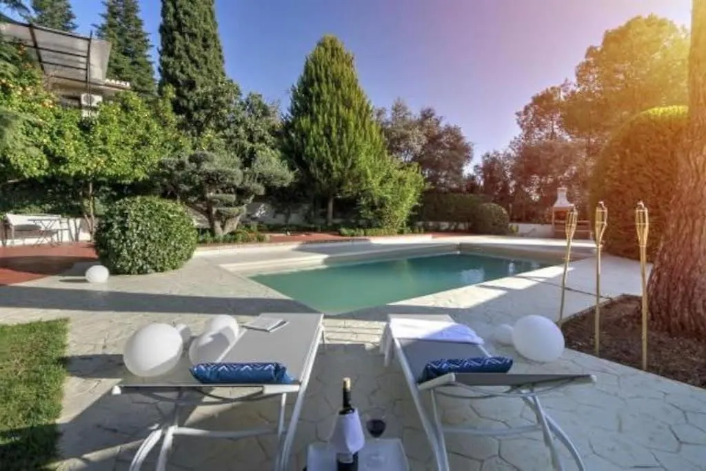 Rentitspain Grand Luxury Villa Piscina & Jacuzzi Granada Albolote Spain