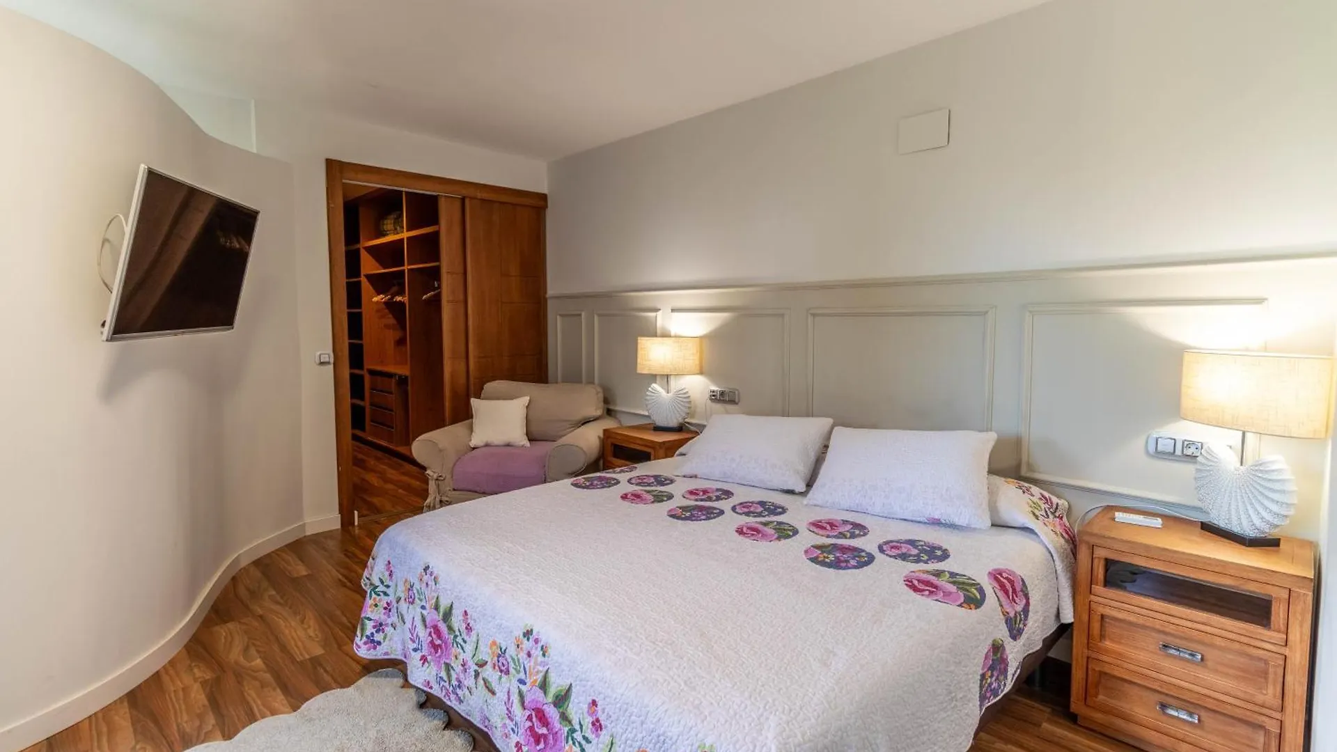 Rentitspain Grand Luxury Villa Piscina & Jacuzzi Granada Albolote